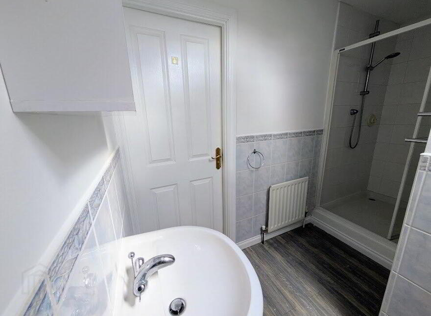 24d Cairndore Walk, Newtownards, BT23 8PE