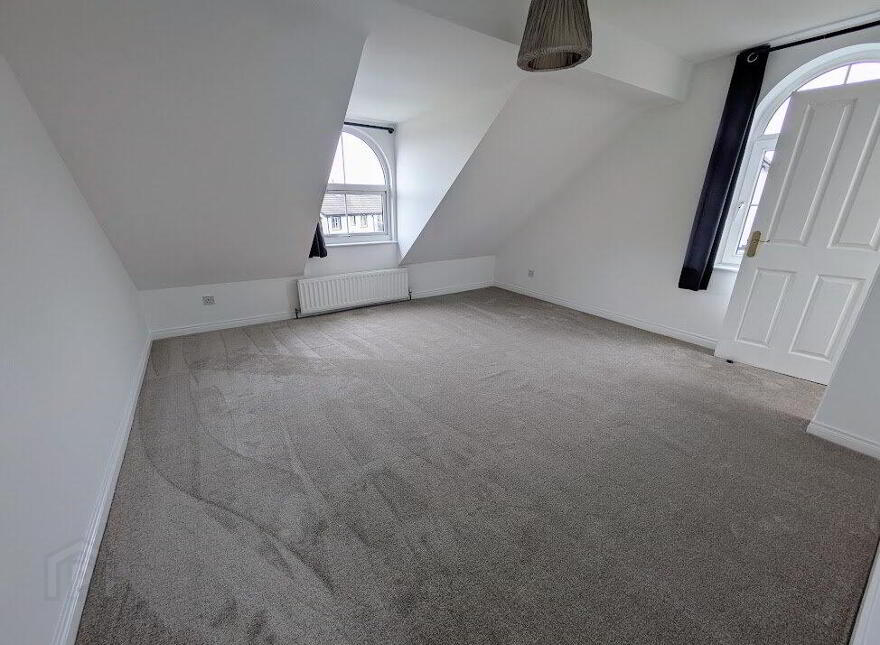 24d Cairndore Walk, Newtownards, BT23 8PE