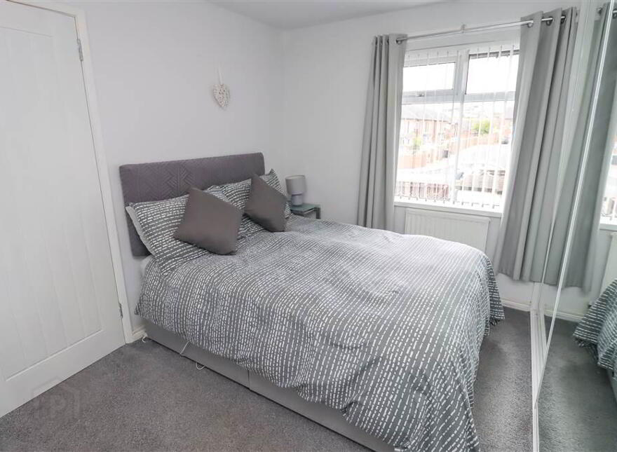 28 Ballybeen Park, Dundonald, Belfast, BT16 2QB