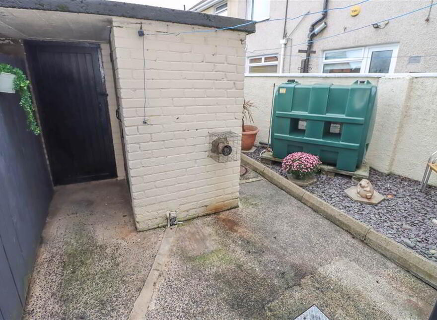 28 Ballybeen Park, Dundonald, Belfast, BT16 2QB