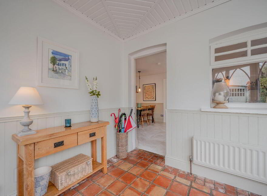 32 Ballygrainey Road, Holywood, BT18 0HE