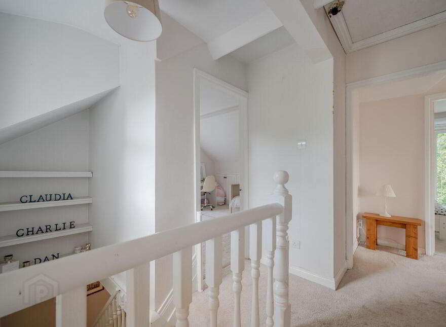 32 Ballygrainey Road, Holywood, BT18 0HE