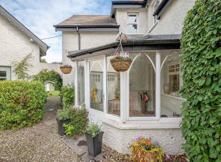 32 Ballygrainey Road, Holywood, BT18 0HE