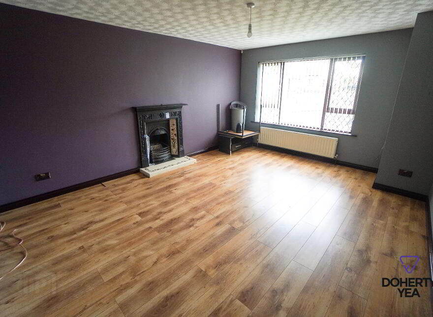 12 Tudor Road, Carrickfergus, BT38 9TU