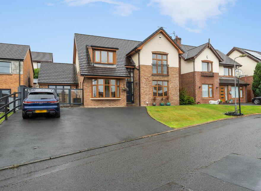 48 Knockbracken Manor, Ballymaconaghy Road, Belfast, BT8 6WQ photo