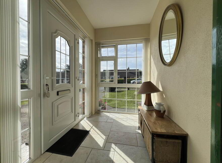 Robingale, Abbey Meadows, Clonmel, E91W867
