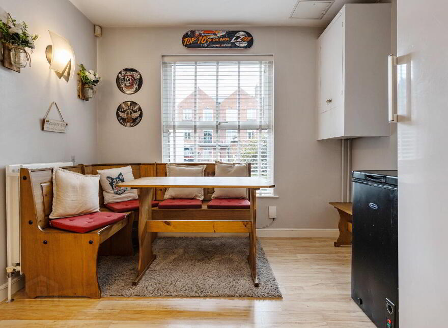 3 Wellington Park Mews, 52 Wellington Park, Belfast, BT9 6DA