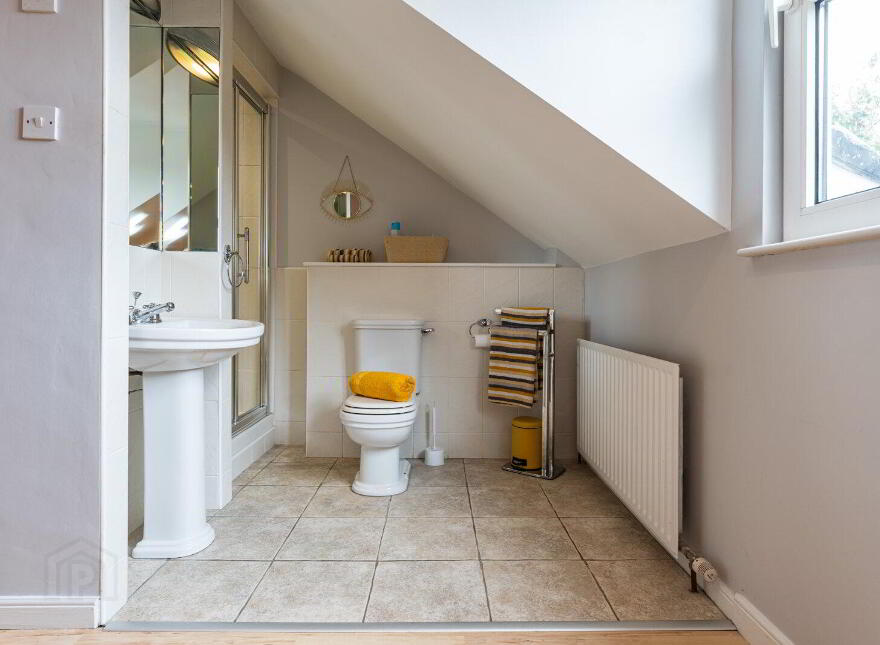 3 Wellington Park Mews, 52 Wellington Park, Belfast, BT9 6DA