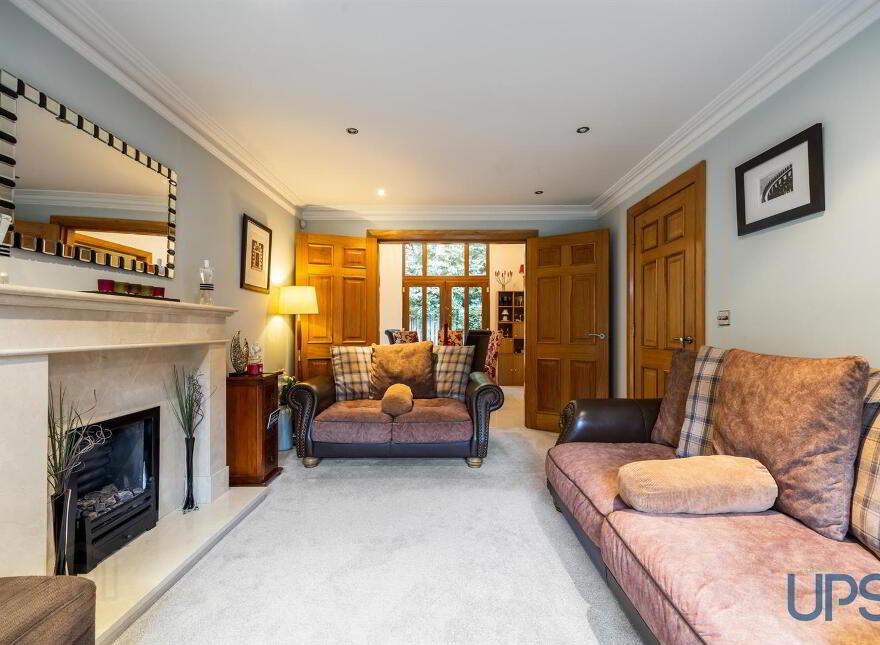 28 Old Golf Course Park, Dunmurry, Belfast, BT17 0FH