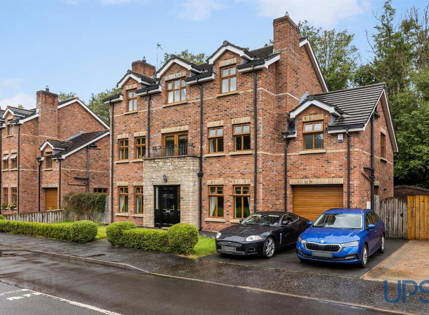 28 Old Golf Course Park, Dunmurry, Belfast, BT17 0FH photo