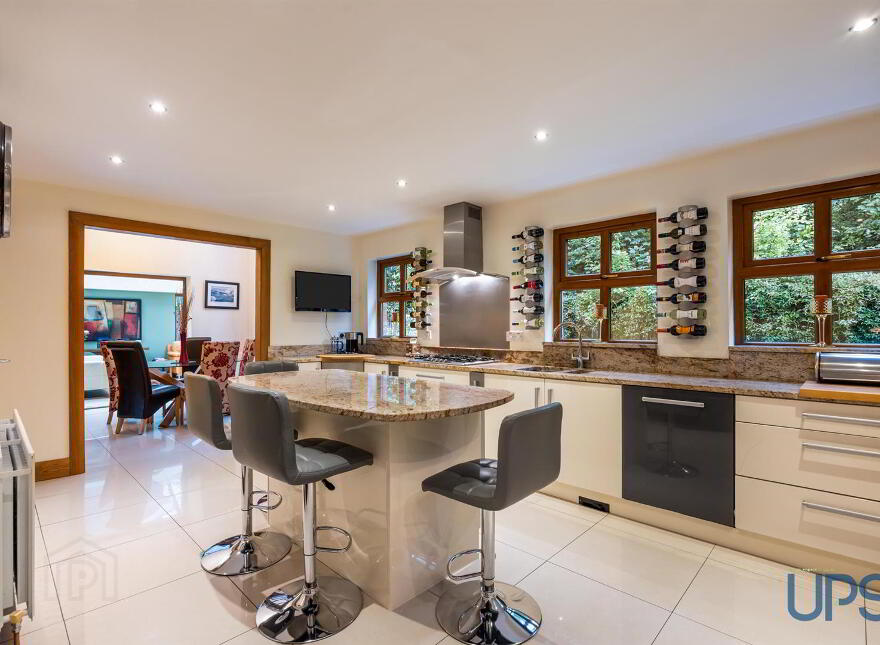 28 Old Golf Course Park, Dunmurry, Belfast, BT17 0FH