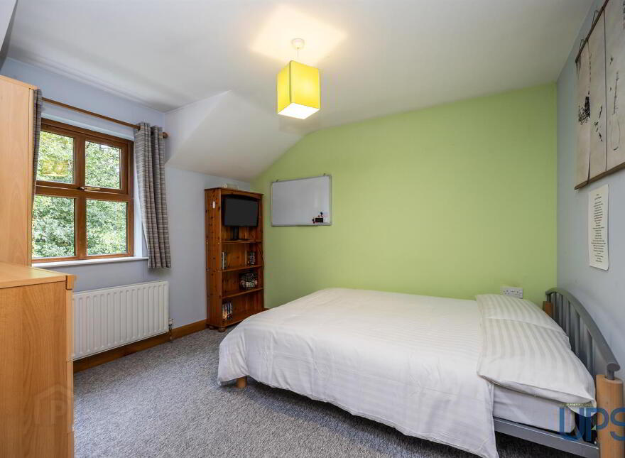 28 Old Golf Course Park, Dunmurry, Belfast, BT17 0FH