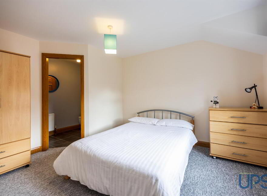 28 Old Golf Course Park, Dunmurry, Belfast, BT17 0FH