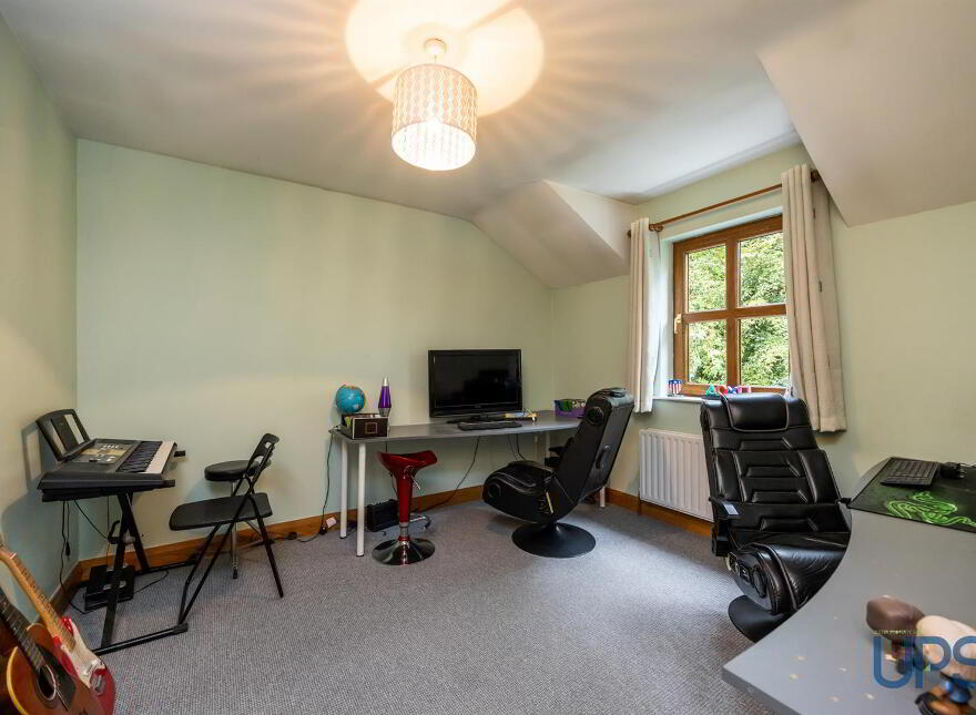 28 Old Golf Course Park, Dunmurry, Belfast, BT17 0FH
