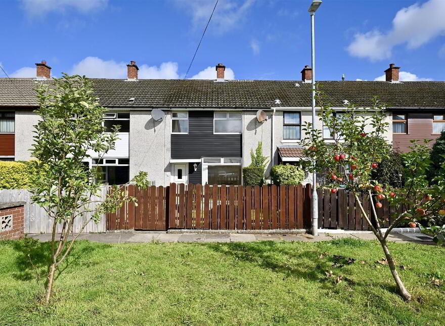 14 Killynether Gardens, Belfast, BT8 7FH photo