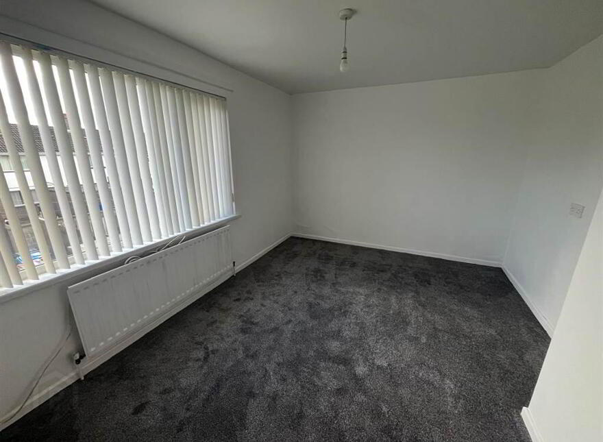 Knockdhu Park, Larne, BT40 2EJ