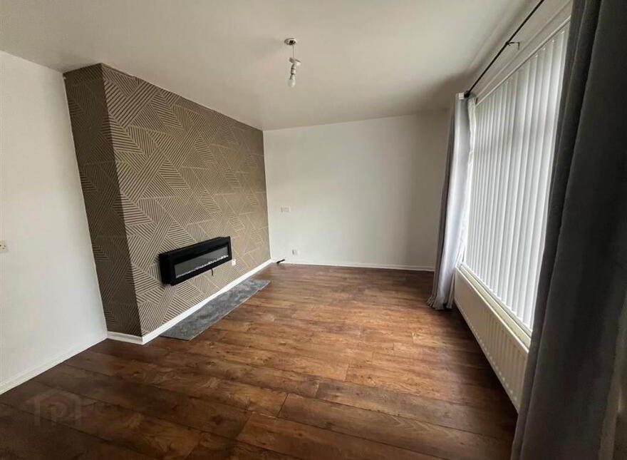 Knockdhu Park, Larne, BT40 2EJ
