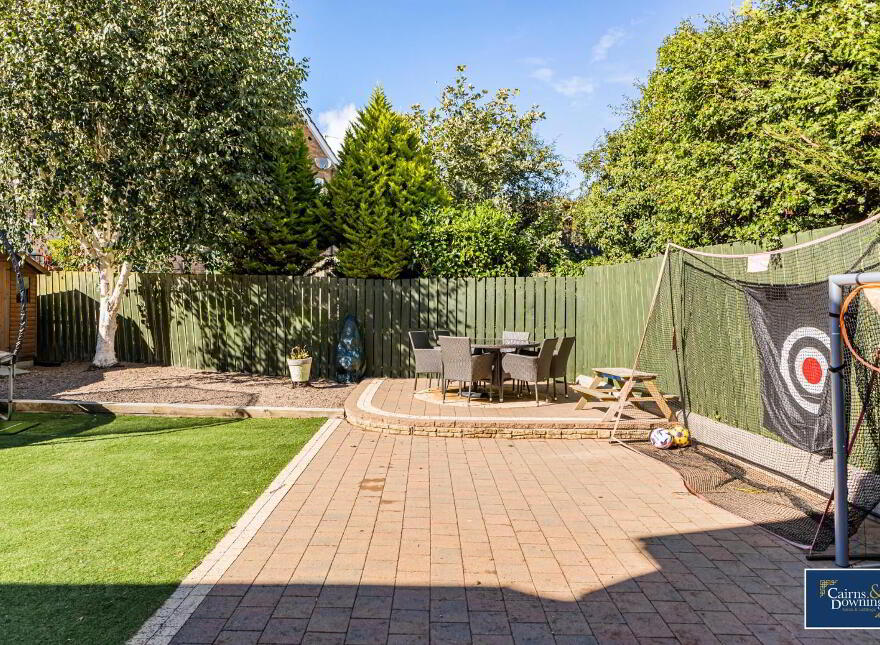 31 Church Meadows, Dromore, BT25 1LZ