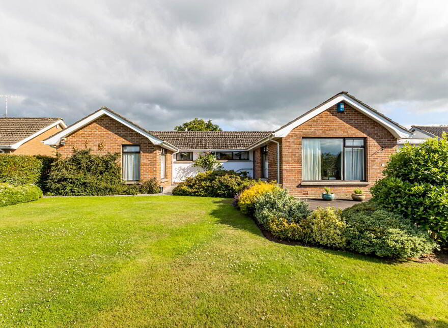 38 Malone View Road, Upper Malone Road, Belfast, BT9 5PH