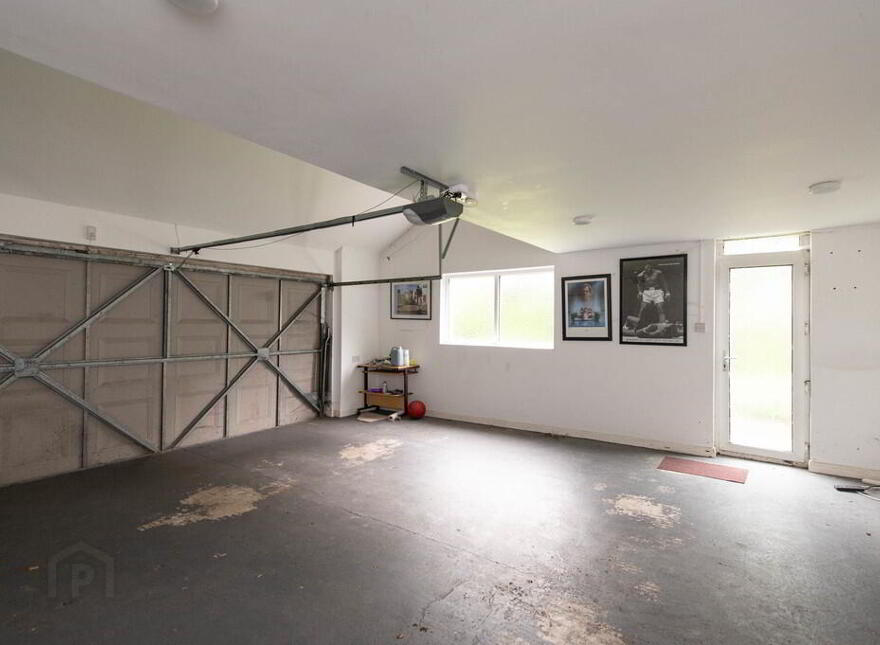 "Ballyearl House", 39 Ballynure Road, Newtownabbey, BT36 5SL
