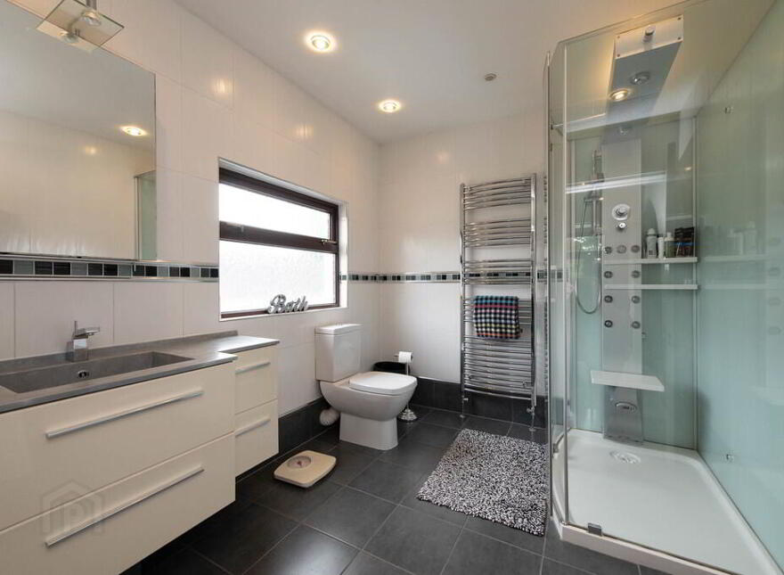 "Ballyearl House", 39 Ballynure Road, Newtownabbey, BT36 5SL