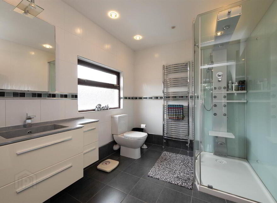 "Ballyearl House", 39 Ballynure Road, Newtownabbey, BT36 5SL