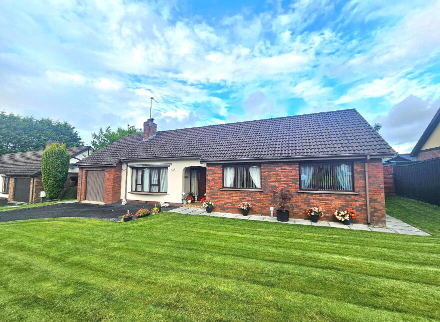 18 Thornwood, Banbridge, BT32 4LR photo