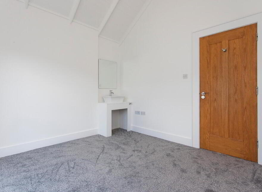 18 Edinburgh Street, Belfast, BT9 7DS