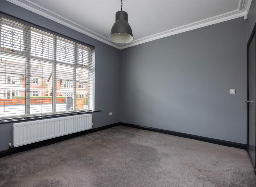 38 Cabin Hill Gardens, Belfast, BT5 7AQ