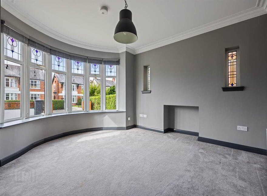 38 Cabin Hill Gardens, Belfast, BT5 7AQ