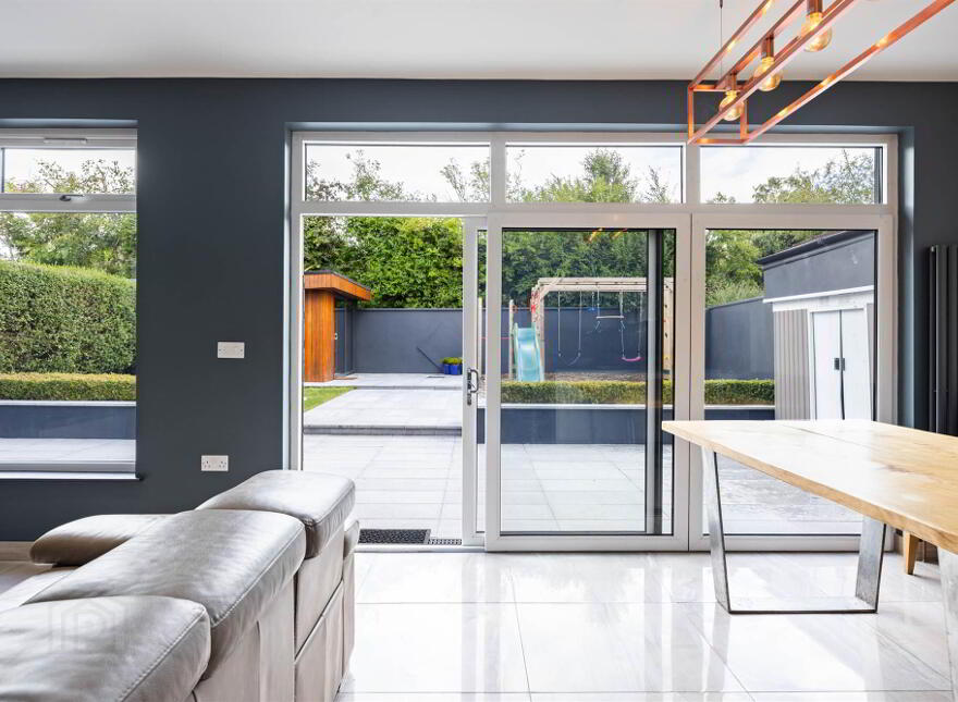 38 Cabin Hill Gardens, Belfast, BT5 7AQ