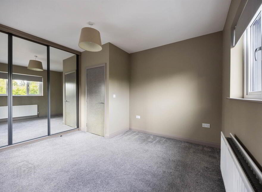 38 Cabin Hill Gardens, Belfast, BT5 7AQ