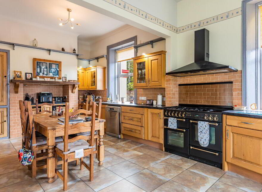 Ardbracken House, 2 Upper Clifton, Bangor, BT20 5HG