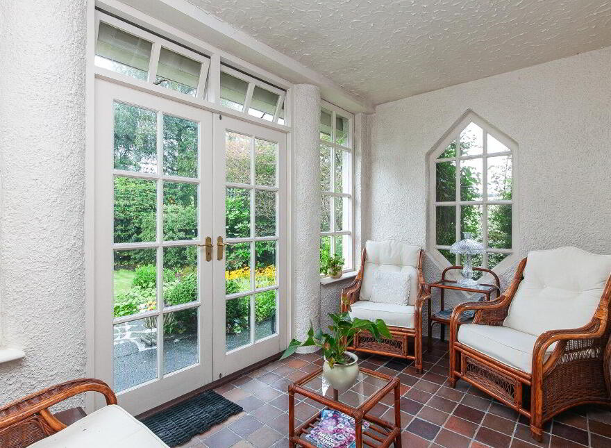 4 Bristow Park, Belfast, BT9 6TH