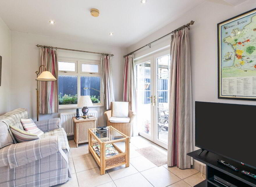 4 Bristow Park, Belfast, BT9 6TH