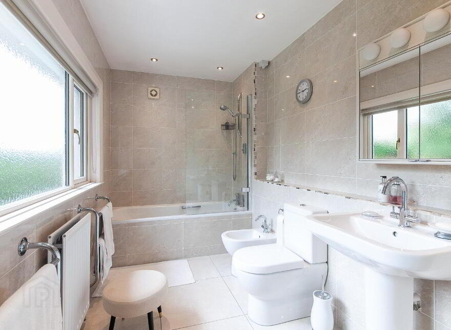 4 Bristow Park, Belfast, BT9 6TH