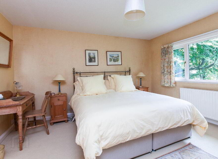 4 Bristow Park, Belfast, BT9 6TH
