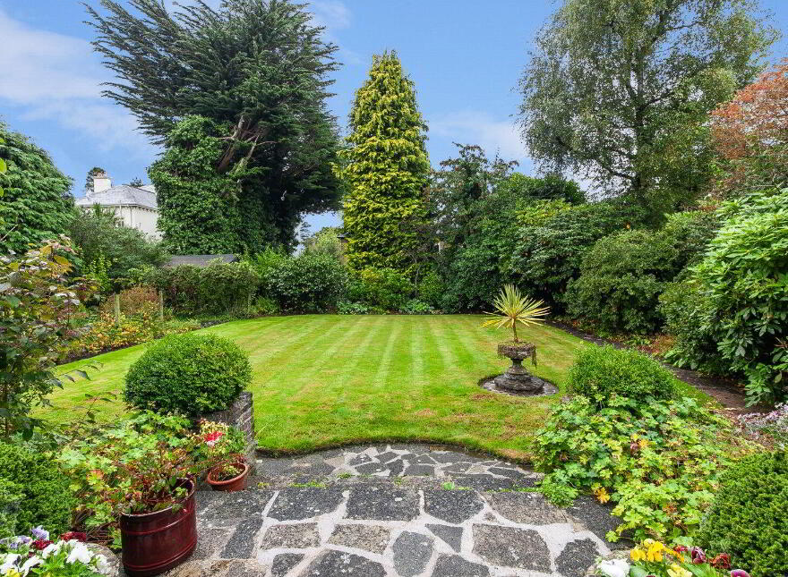 4 Bristow Park, Belfast, BT9 6TH