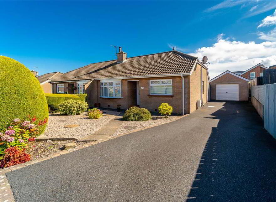 70 Ballymacormick Avenue, Bangor, BT19 6AY photo