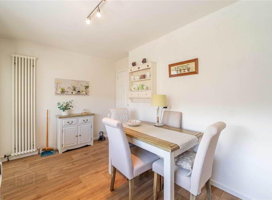70 Ballymacormick Avenue, Bangor, BT19 6AY
