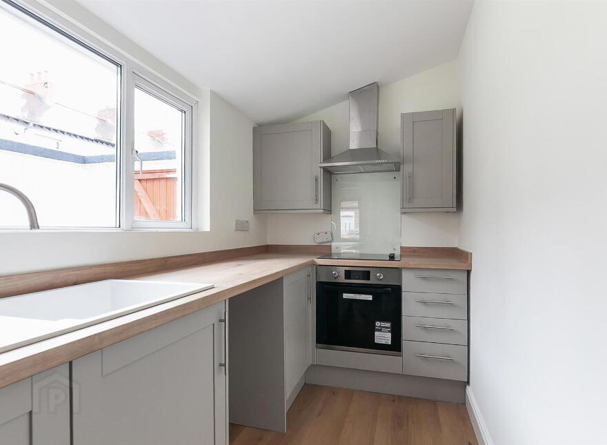 21 Sinclair Street, Belfast, BT5 6JS