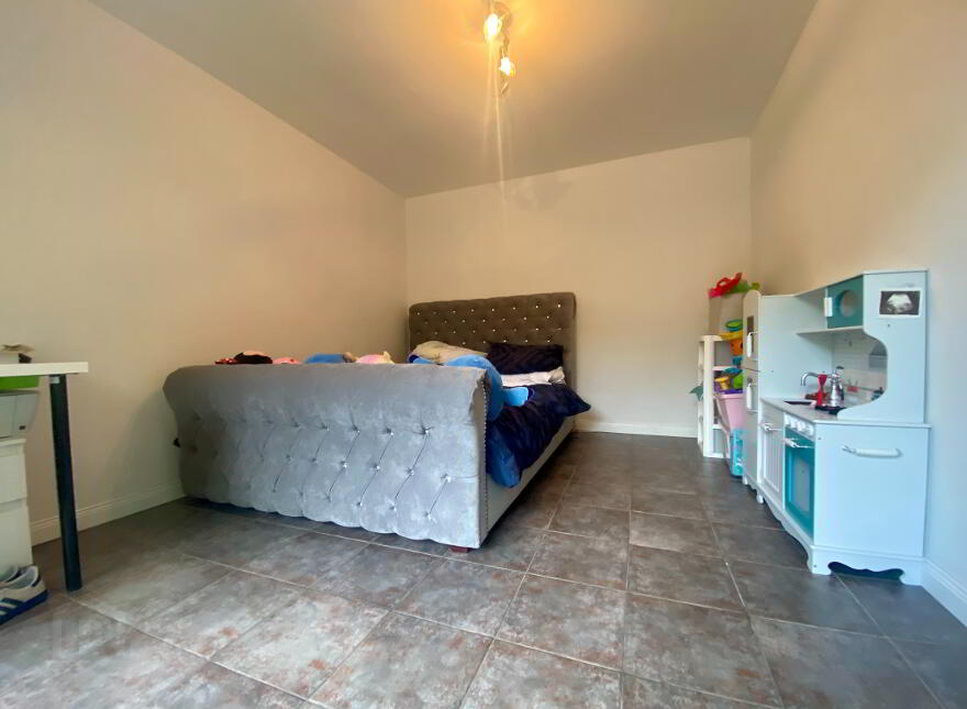 58 Woodburn Road, Carrickfergus, BT38 8PS