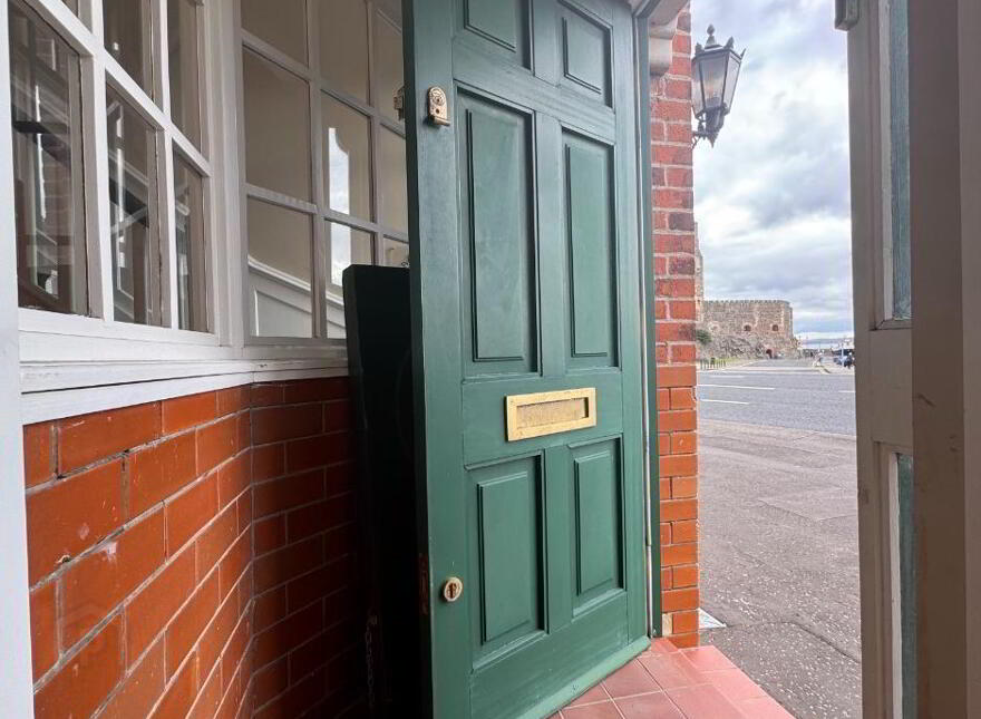 4 Governors Place, Carrickfergus, BT38 7BN
