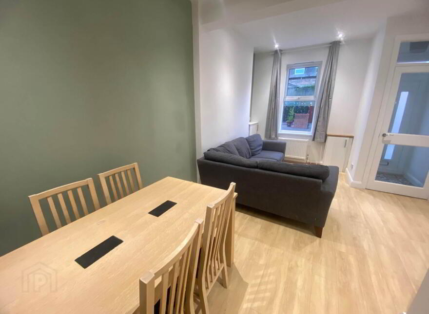 34 Avondale Street, Belfast, BT5 5DB