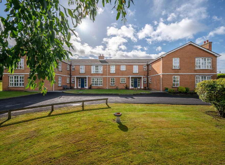 10 The Mews, 160 Groomsport Road, Bangor, BT20 5QP photo