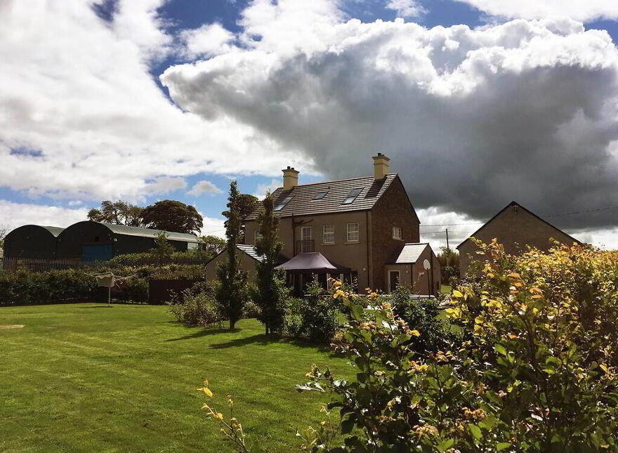 Ravensglen House, 18 Glen Road, Lisburn, BT27 5JR