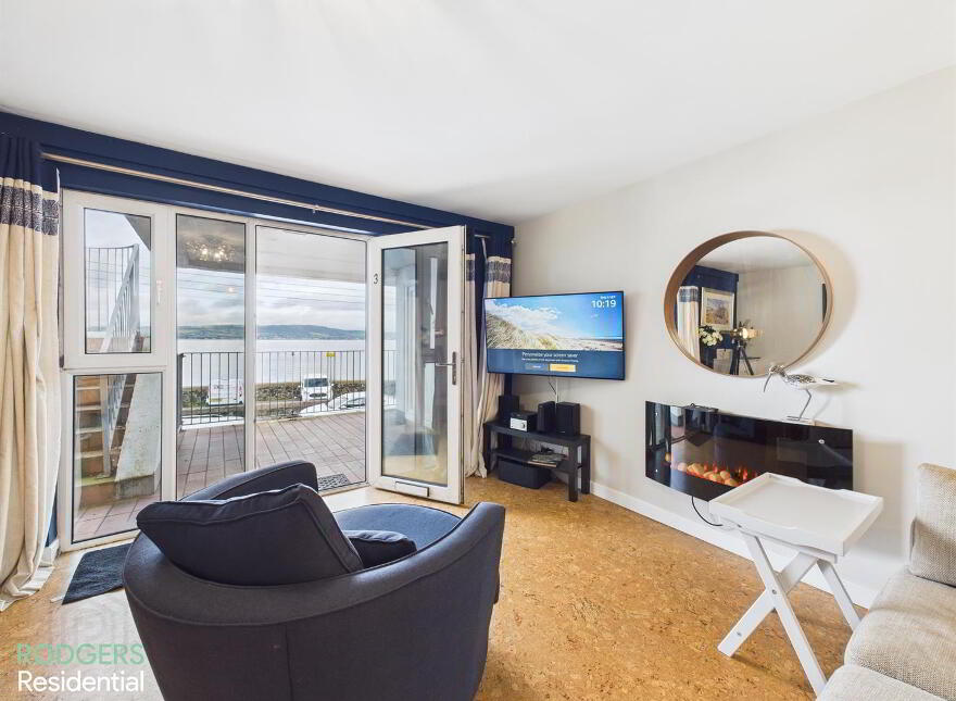 Apt 3, Byron Court, Kinnegar Road, Holywood, BT18 9JN
