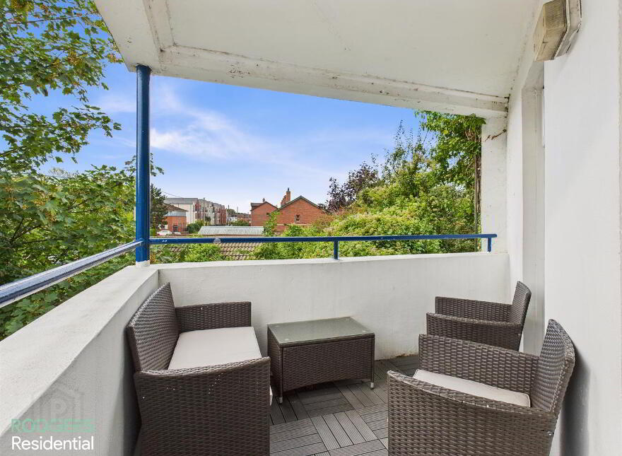 Apt 3, Byron Court, Kinnegar Road, Holywood, BT18 9JN