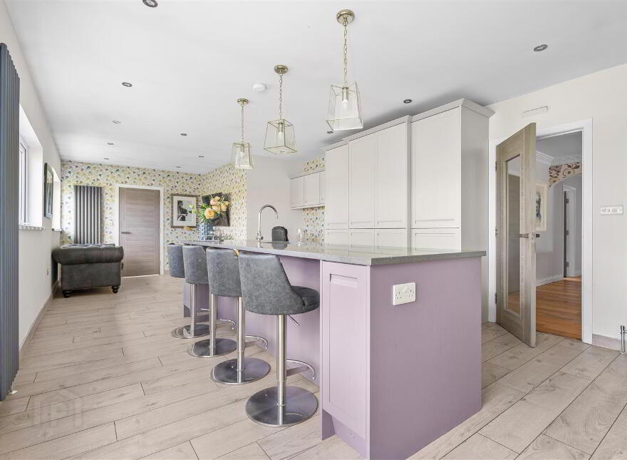 2 River Road, Lisburn, BT27 6TN
