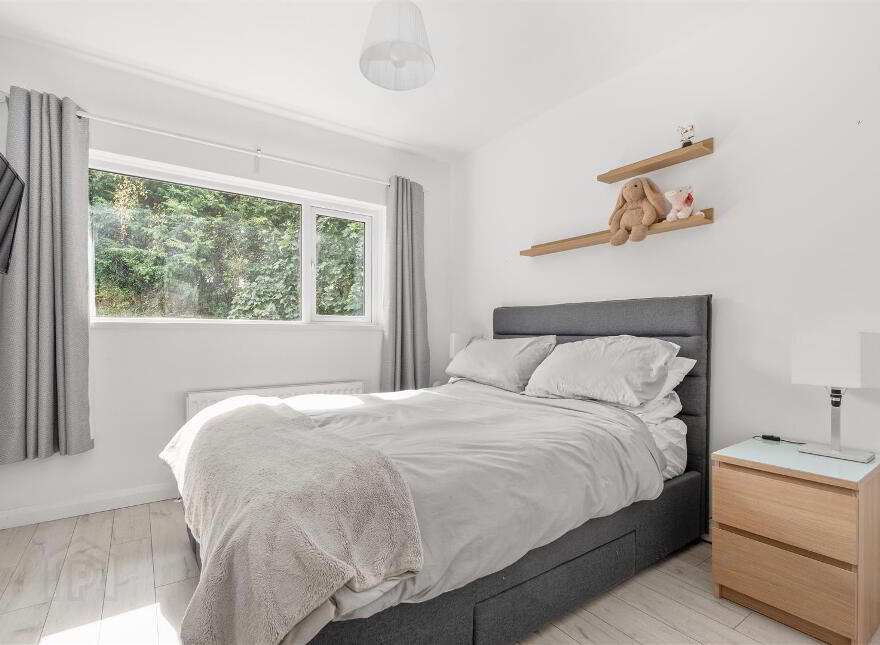 2 River Road, Lisburn, BT27 6TN